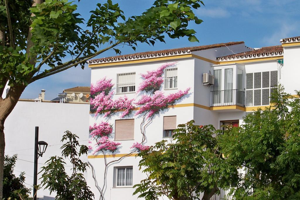 Apartamentos Miguel Angel Estepona Kültér fotó