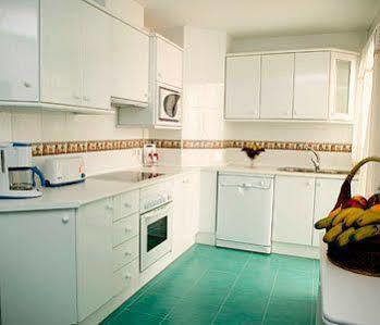 Apartamentos Miguel Angel Estepona Kültér fotó